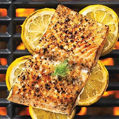 Our Recipes - Barbecued salmon fillets with tzatziki sauce | Marché Bonichoix