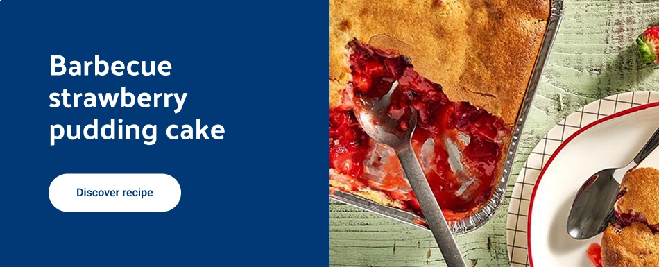 Barbecue strawberry pudding cake